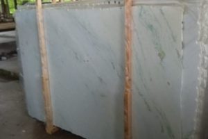 Pinta Verde Green Spots Marble slabs and tiles for import from Brazil