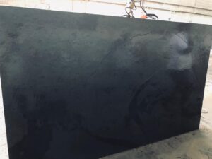 Slabs of black slate for flooring or roofing